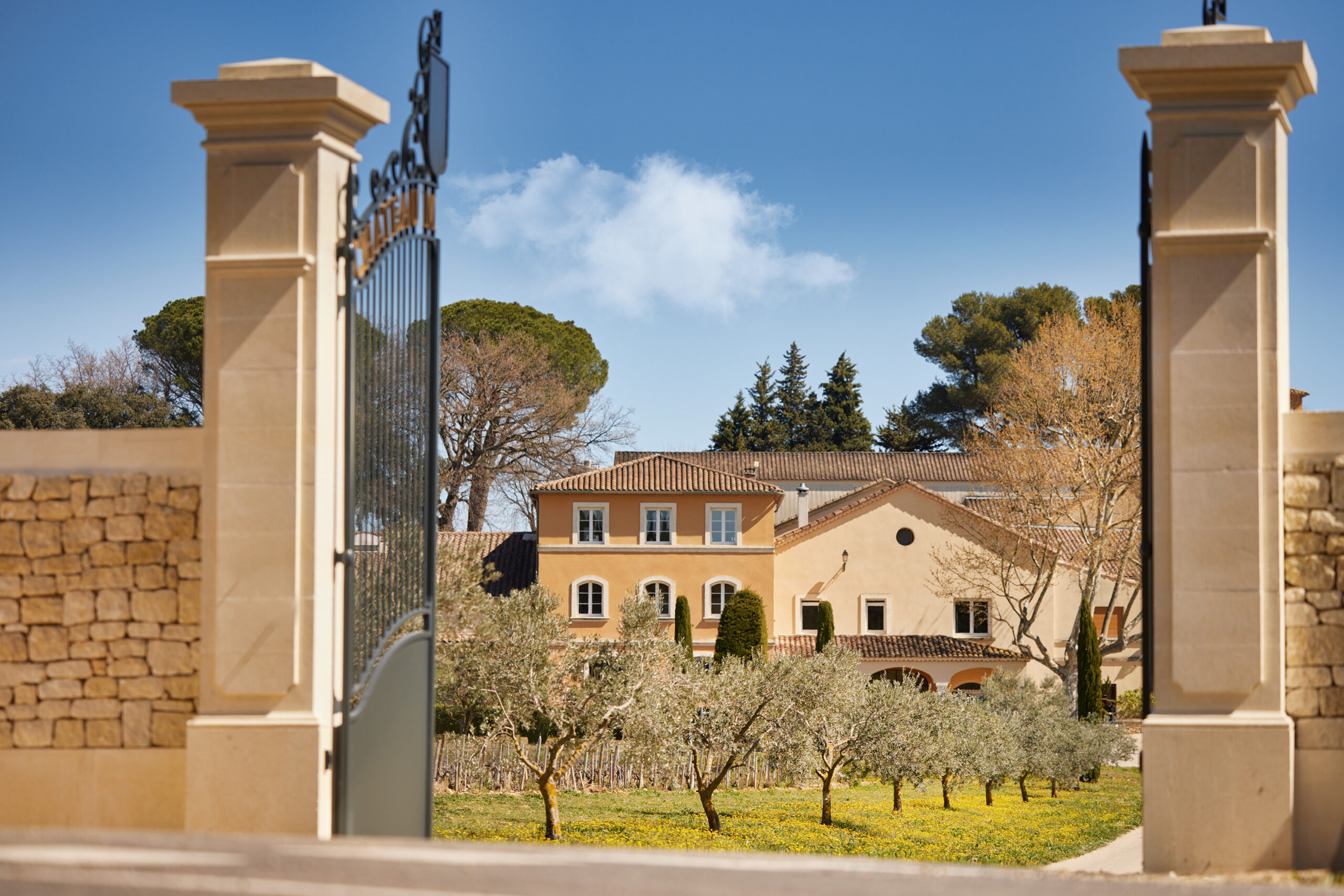 CHATEAU_MONT_REDON_2