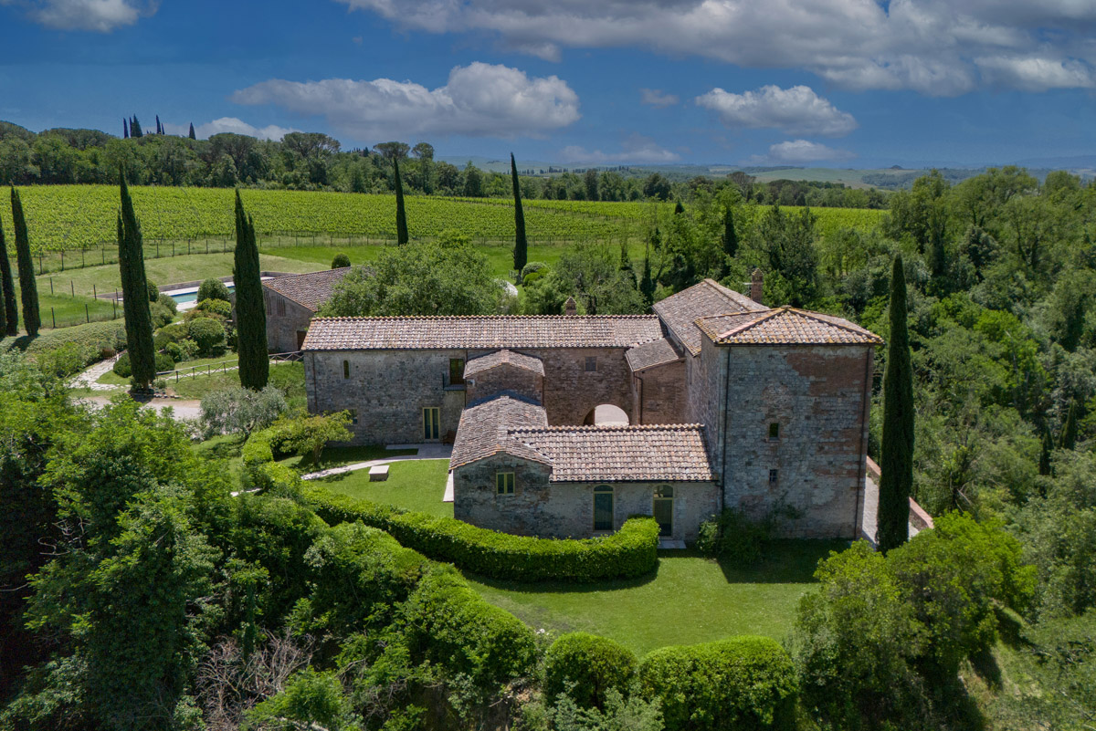 Castellinvilla